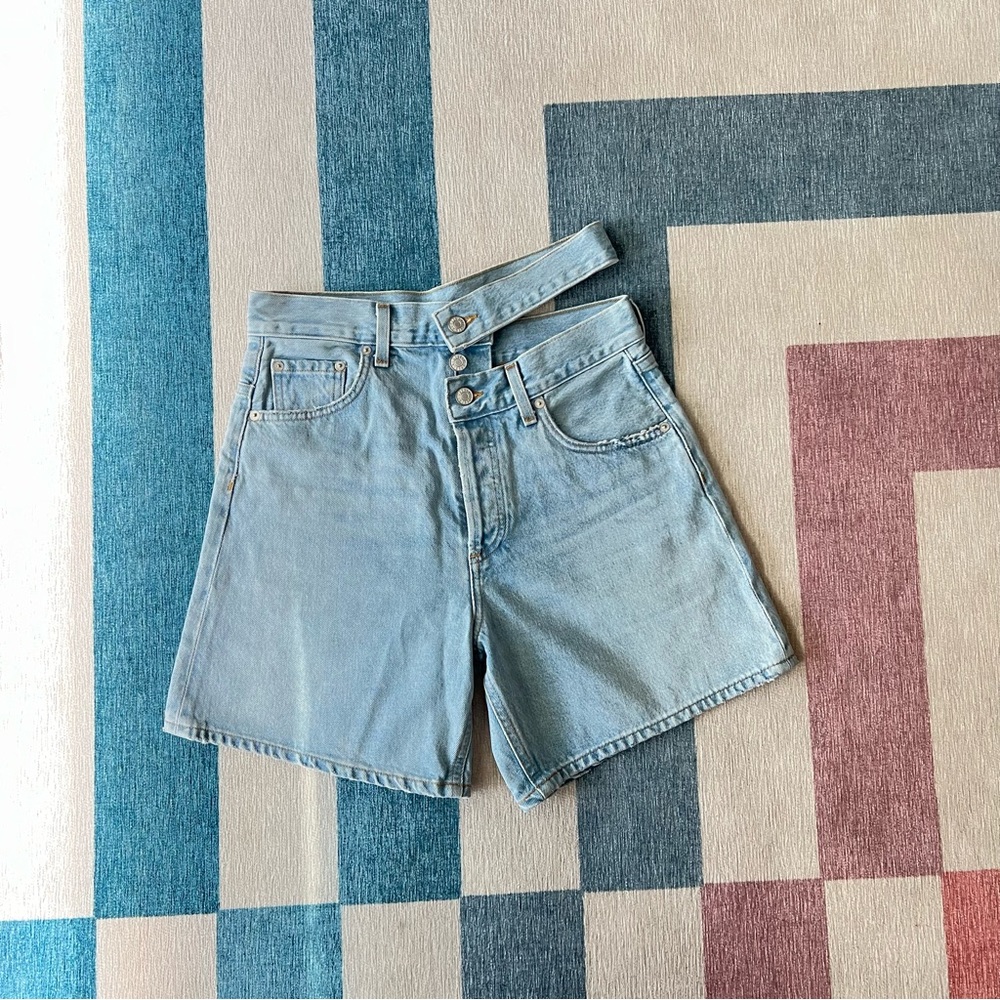 AGOLDE High-Rise Crossover Denim Shorts – Size 25